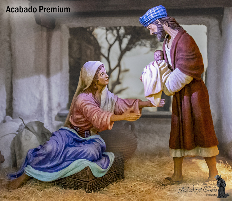 Figuras de Belén - 04 Nacimiento "En sus brazos"